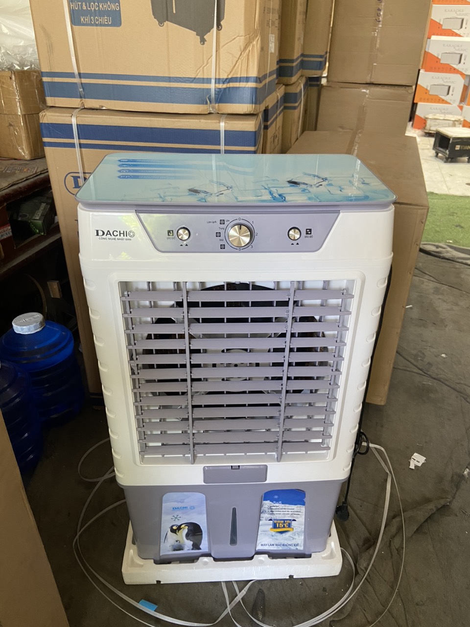 Quạt điều hòa hơi nước DACHI HA-8600 80L công suất 150W chính hãng [BH 1 năm]