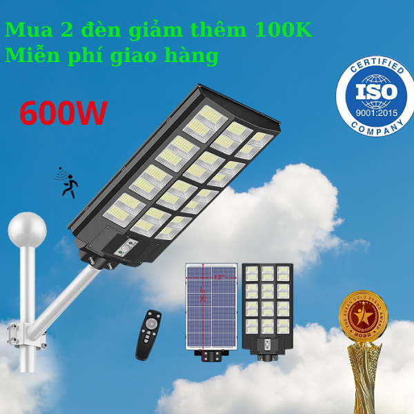 Đèn năng lượng mặt trời 600w 3 mặt đèn siêu sáng [BH 6 tháng]
