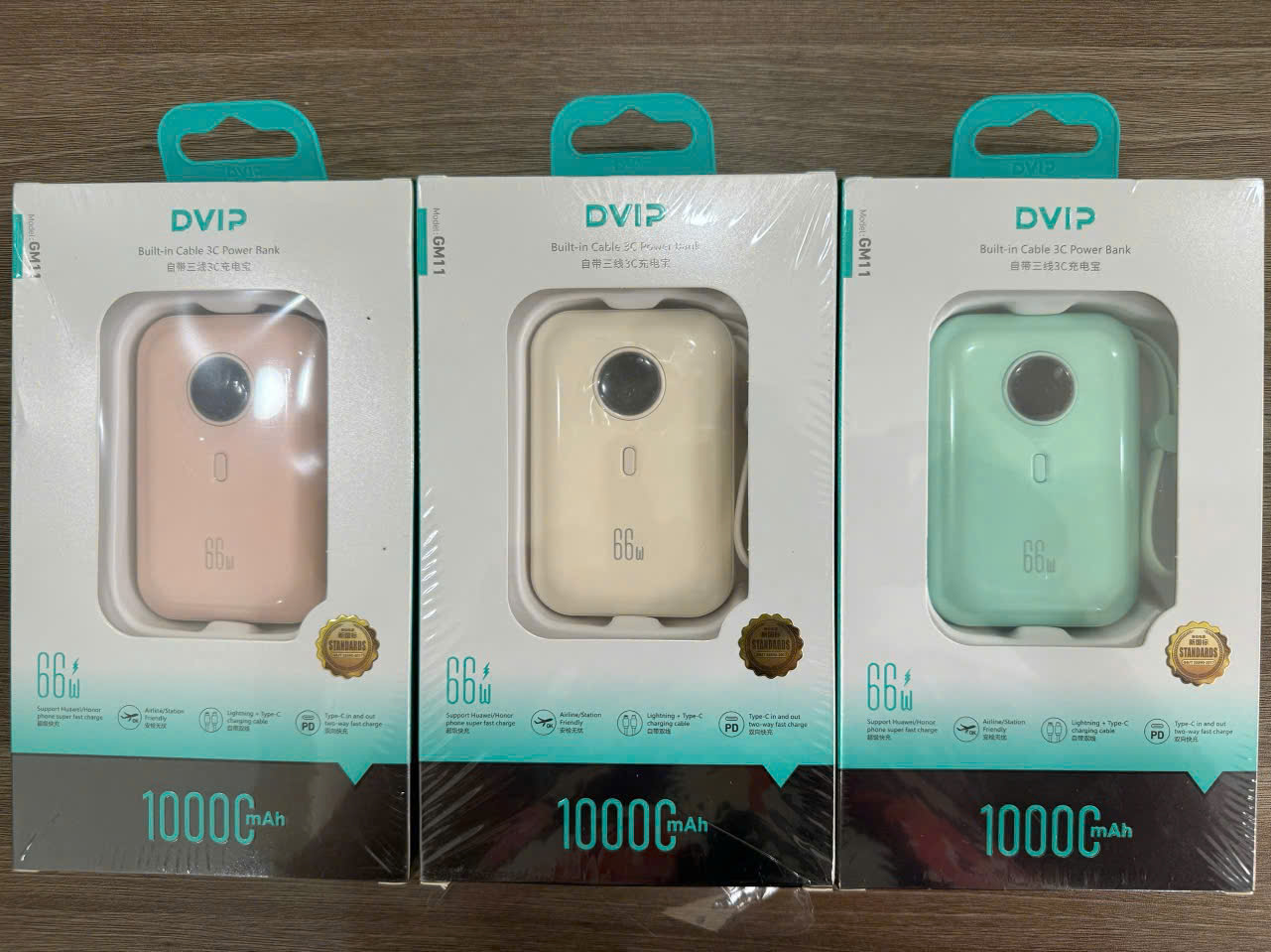 Pin sạc nhanh 66W DVIP DV- GM11 10.000mAh, có màn hình hiển thị % pin nhỏ gọn [BH: 6 THÁNG]