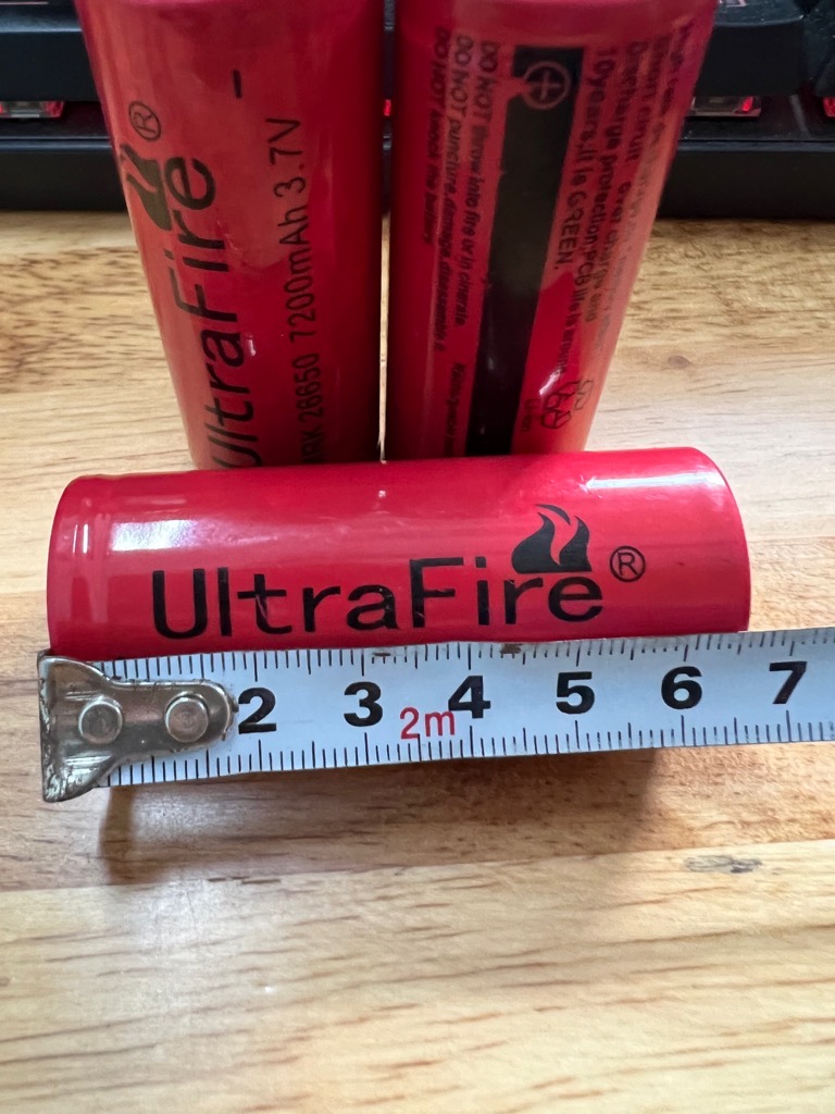 Pin sạc to Ultra Fire MRK 26650 7200mAh 3.7V size lớn xịn 2 đầu bằng dự phòng cho đèn pin [BH 1 tháng] / pktn sale
