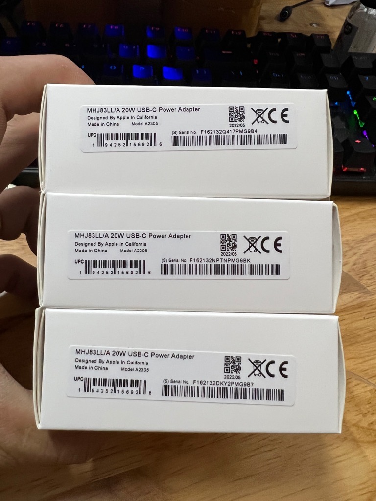 Cóc sạc iPhone 20w zin nhà máy full box hộp store seri riêng Model A2305 {1 cổng Type c} [BH 6 tháng]