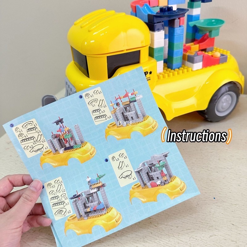 1 Chiếc xe đồ chơi size lớn có thể lắp ráp với Lego cho bé