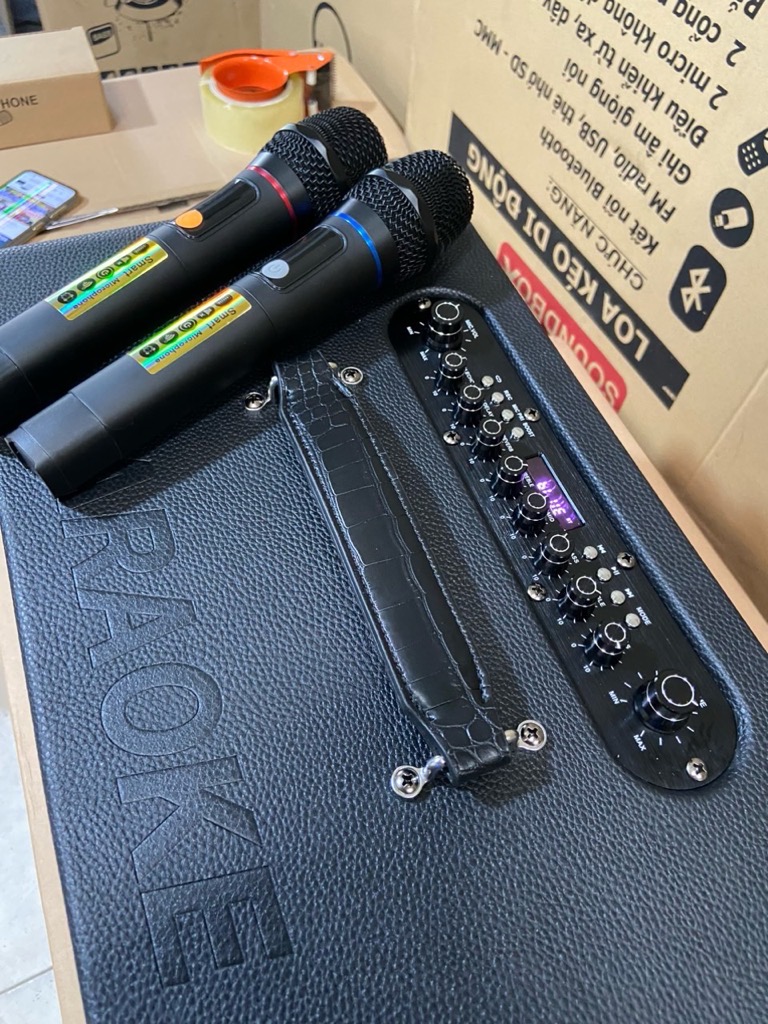 Loa kéo Soundbox T266 NEW 2 bass 16, 1 trebl 1 trung di động karaoke siêu hay bluetooth kèm 2 micro không dây [BH 1 năm]