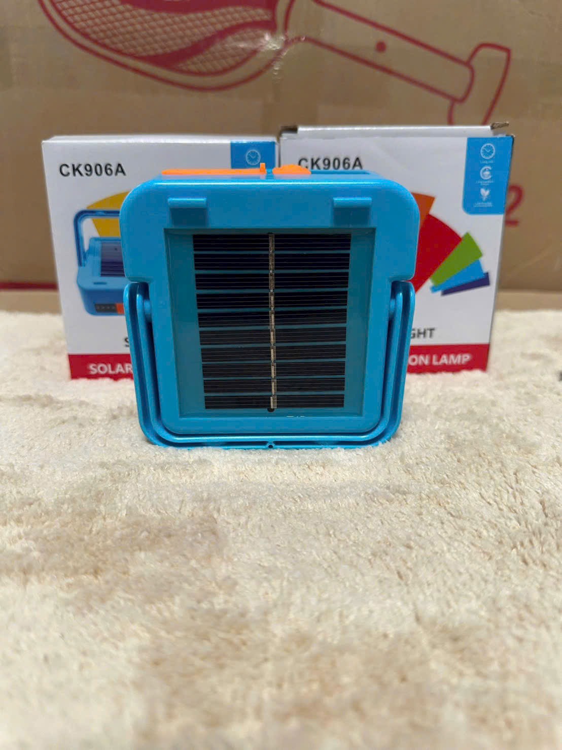Đèn pha cầm tay mini 906A tích hợp sạc năng lượng mặt trời [BH: 1 Tuần] 1l1