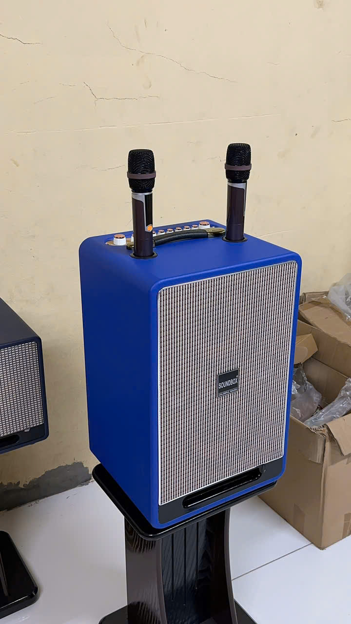 Loa bluetooth karaoke SOUNDBOX V11 mẫu loa bass 20 đôi đứng siêu đẹp kèm 2 mic chống hú siêu hay