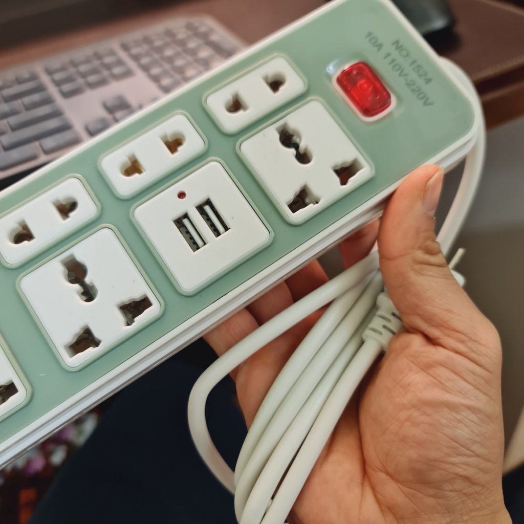 Ổ cắm điện đa năng NO.1524 2 cổng usb + 4 ổ 2 chấu + 3 ổ 3 chấu (295cm)- ổ cắm xám [BH 1 tuần] [BH 1 tuần]