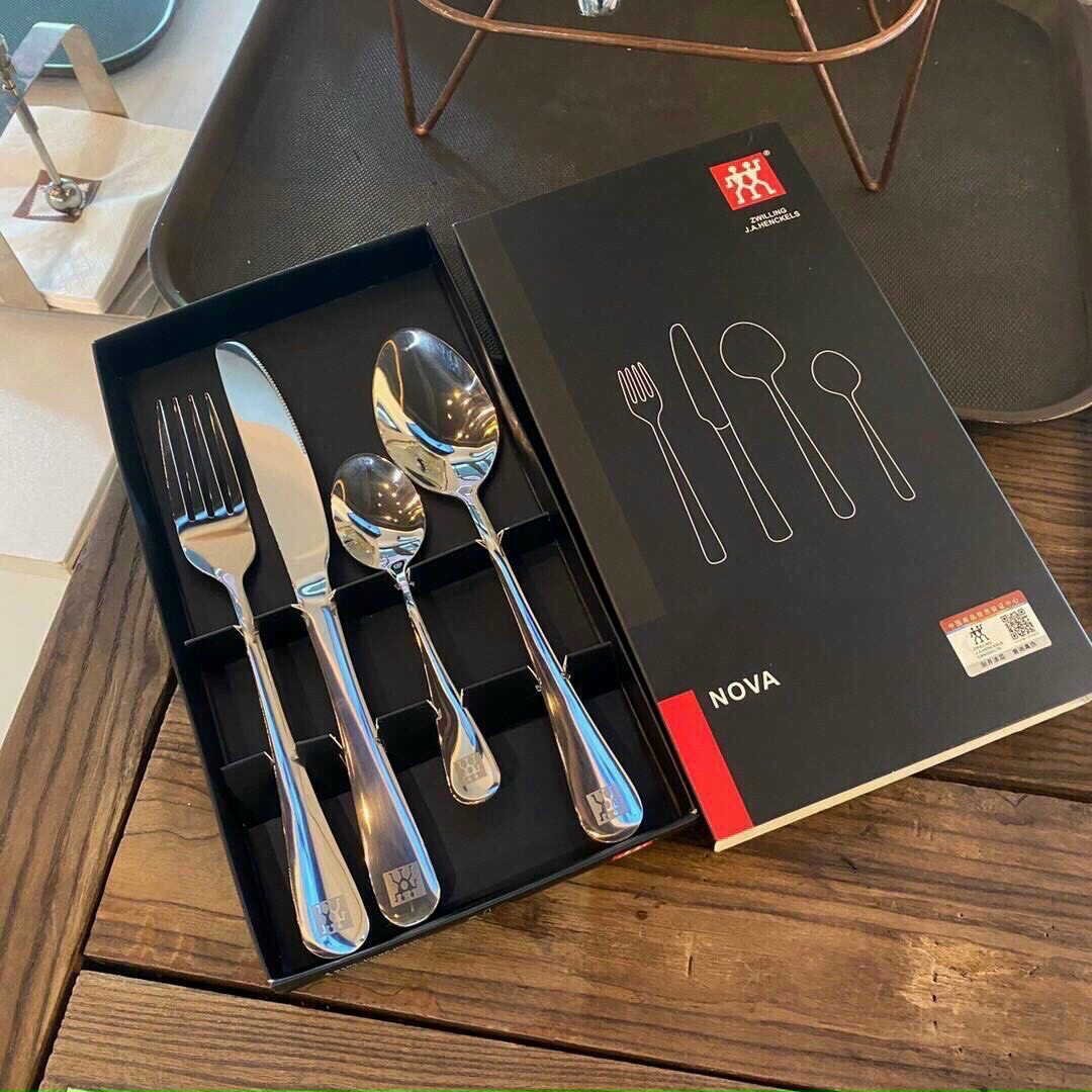 Set 2 thìa ăn cơm nhà bếp inox lớn nhỏ kèm dao nĩa nova