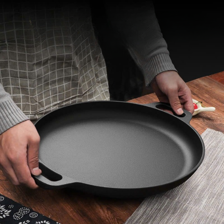 Chảo gang đổ bánh xèo chống dính size 19cm có 2 quai xách tiện lợi  [BH: NONE]