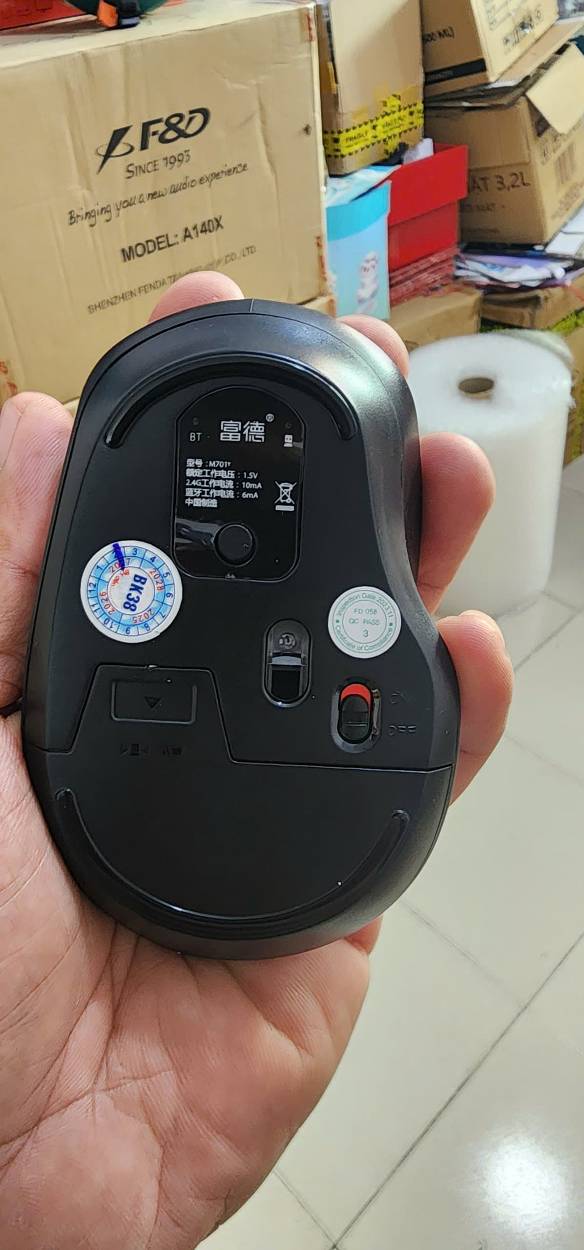 Chuột không dây wireless+ Bluetooth DUAL M701Y mẫu chuột click silent siêu tiện lợi [BH 1 Năm]