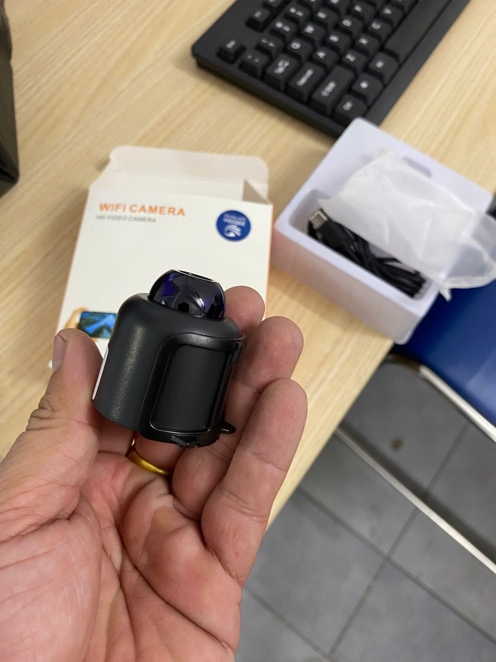 Camera mini YOOSEE mẫu tròn nhỏ gọn chế độ hình ảnh HD siêu nét