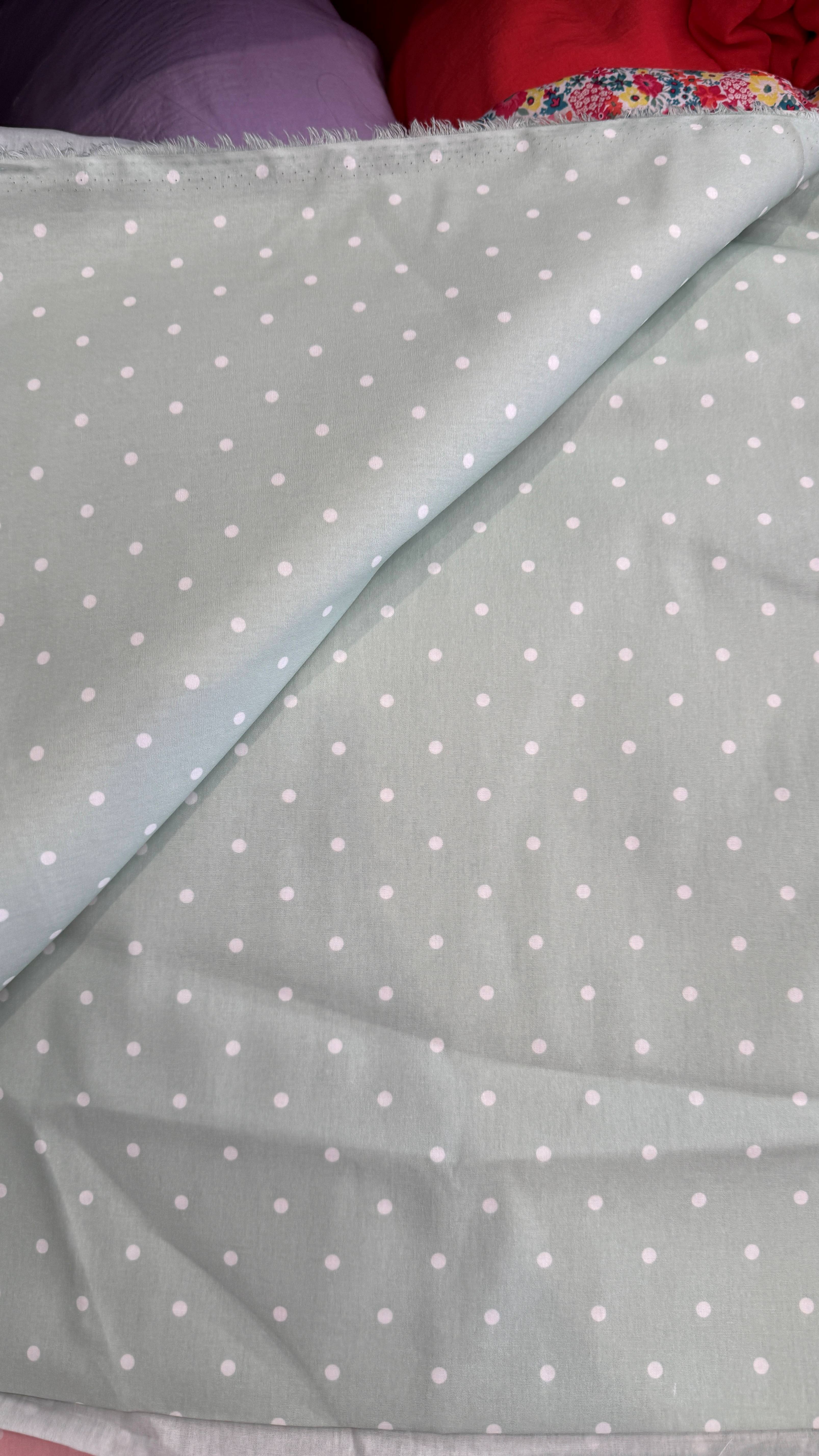 Vải thô cotton (SLx0.5m khổ 1.45m) kate lụa 3D họa tiết in hoa nhí phong phú, đa dạng, bắt mắt.