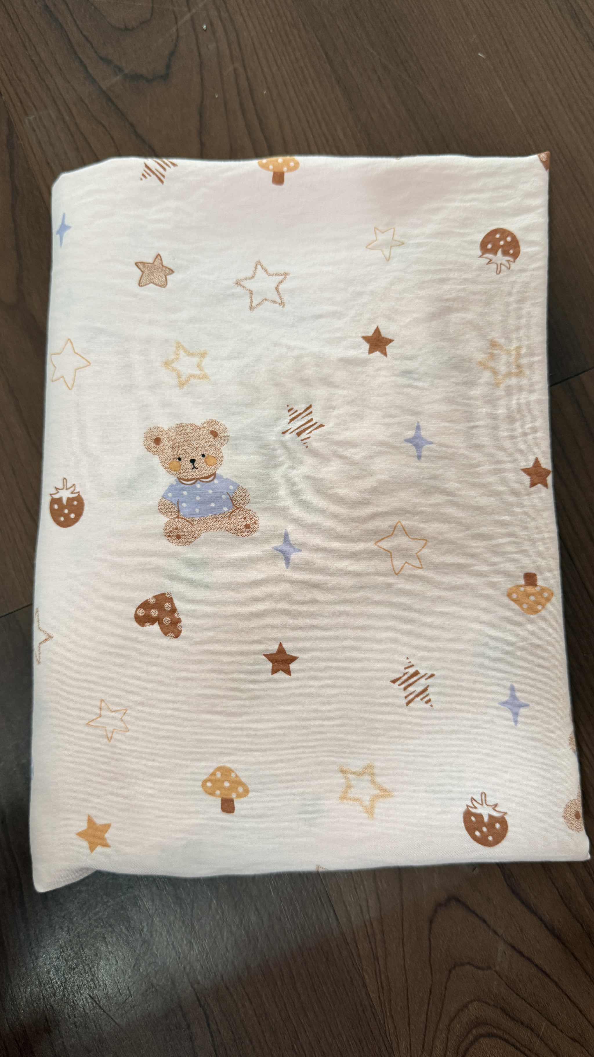 Vải Cotton hàn (đũi lạnh) in hoa, hình cute - may bộ, đầm, handmade, decor (dài 1m, khổ 1m6, vải cắt liền)