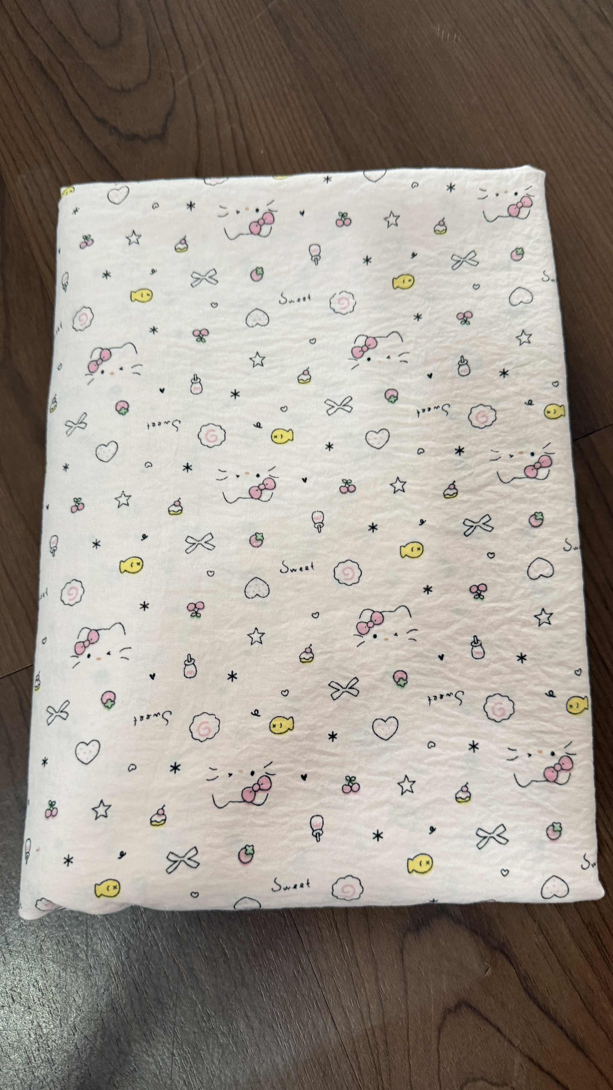 Vải Cotton hàn (đũi lạnh) in hoa, hình cute - may bộ, đầm, handmade, decor (dài 1m, khổ 1m6, vải cắt liền)