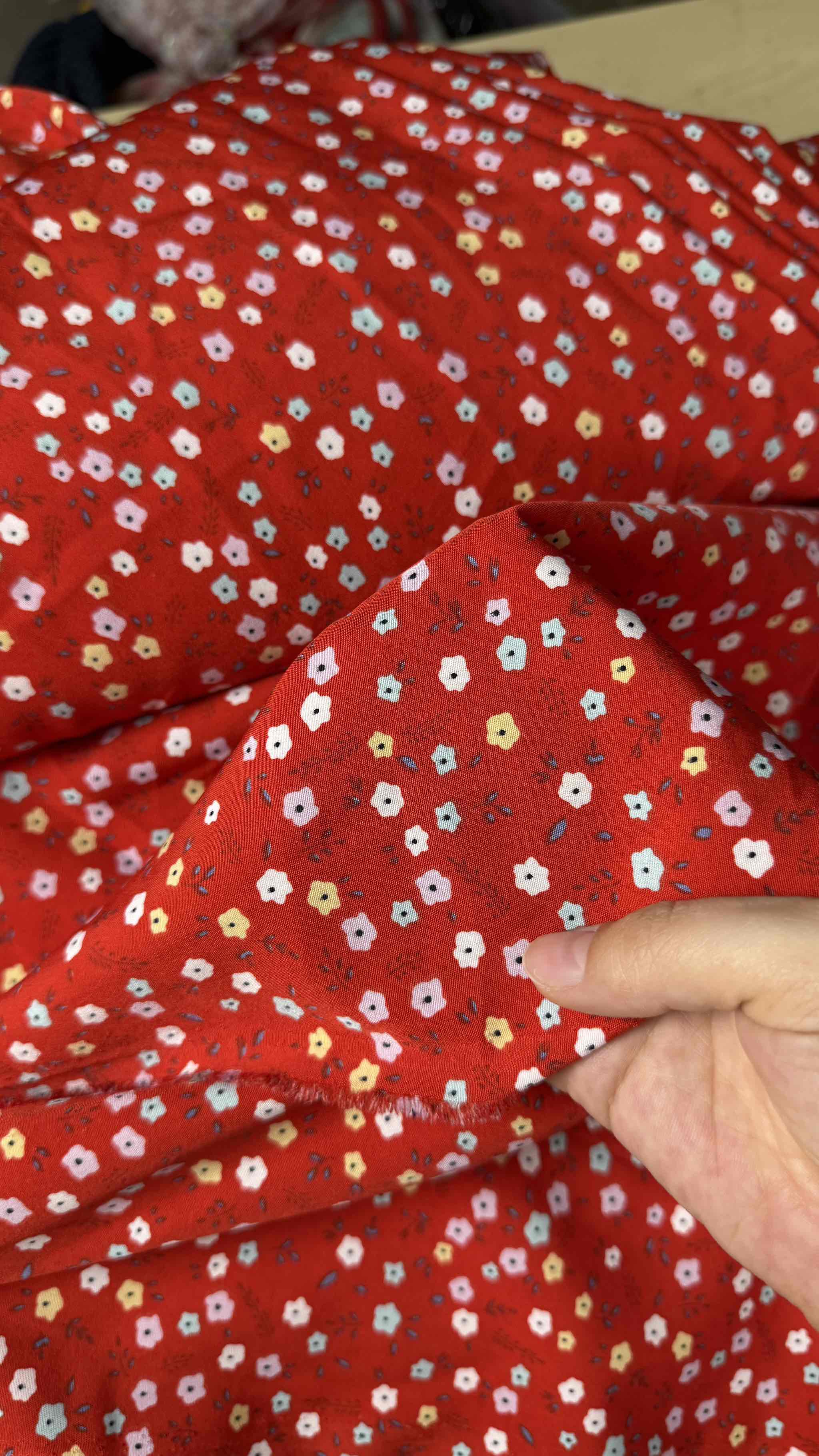 Vải Lụa 100D hoa nhí - may đầm, áo dài, áo bà ba (dài 1m, khổ 1m5, vải cắt liền)