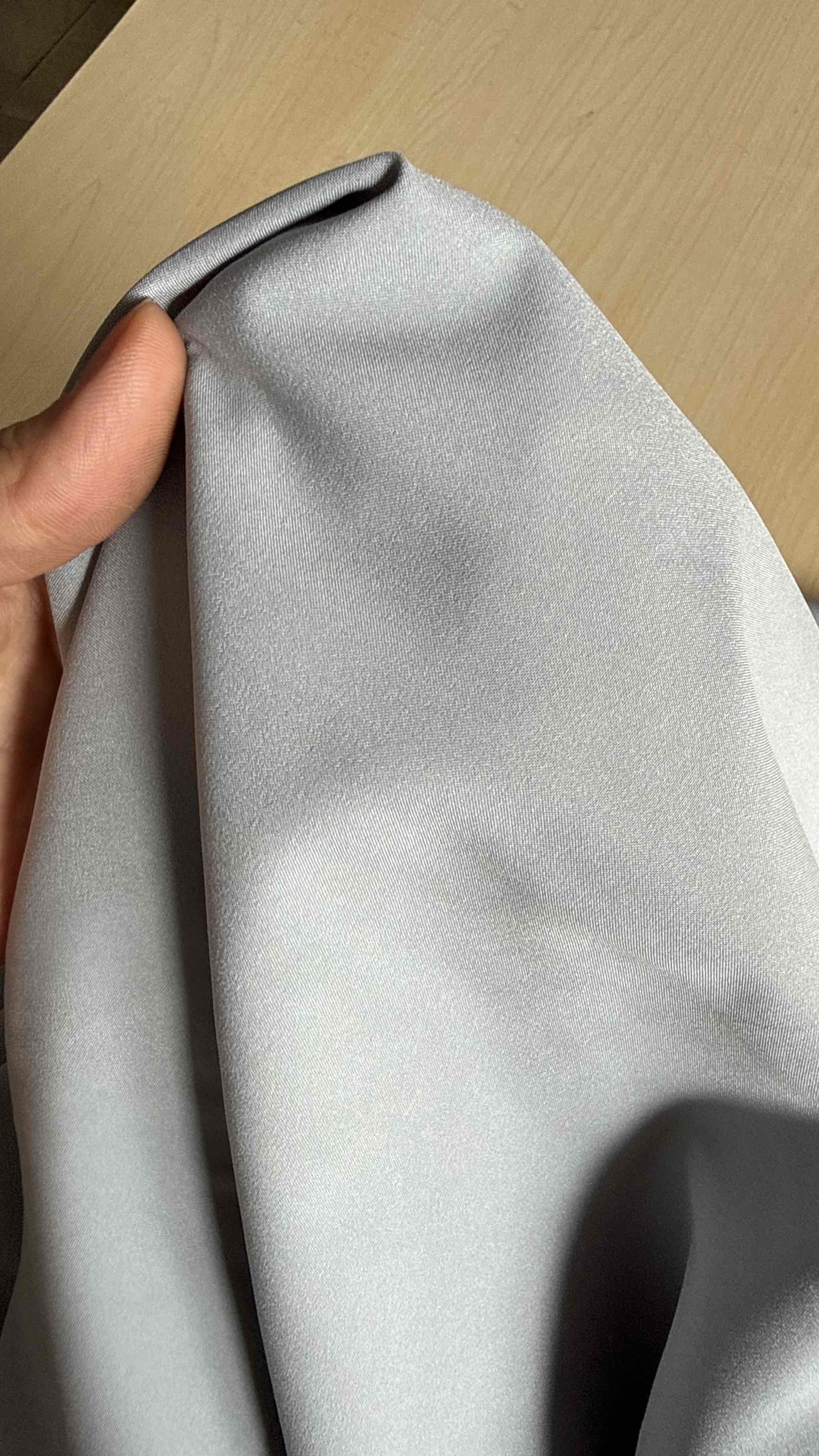 Vải Lót lụa - may lớp lót áo, đầm, lót túi, trang trí, phông nền chụp ảnh, decor, diy (dài 1m, khổ 1m5, vải cắt liền)