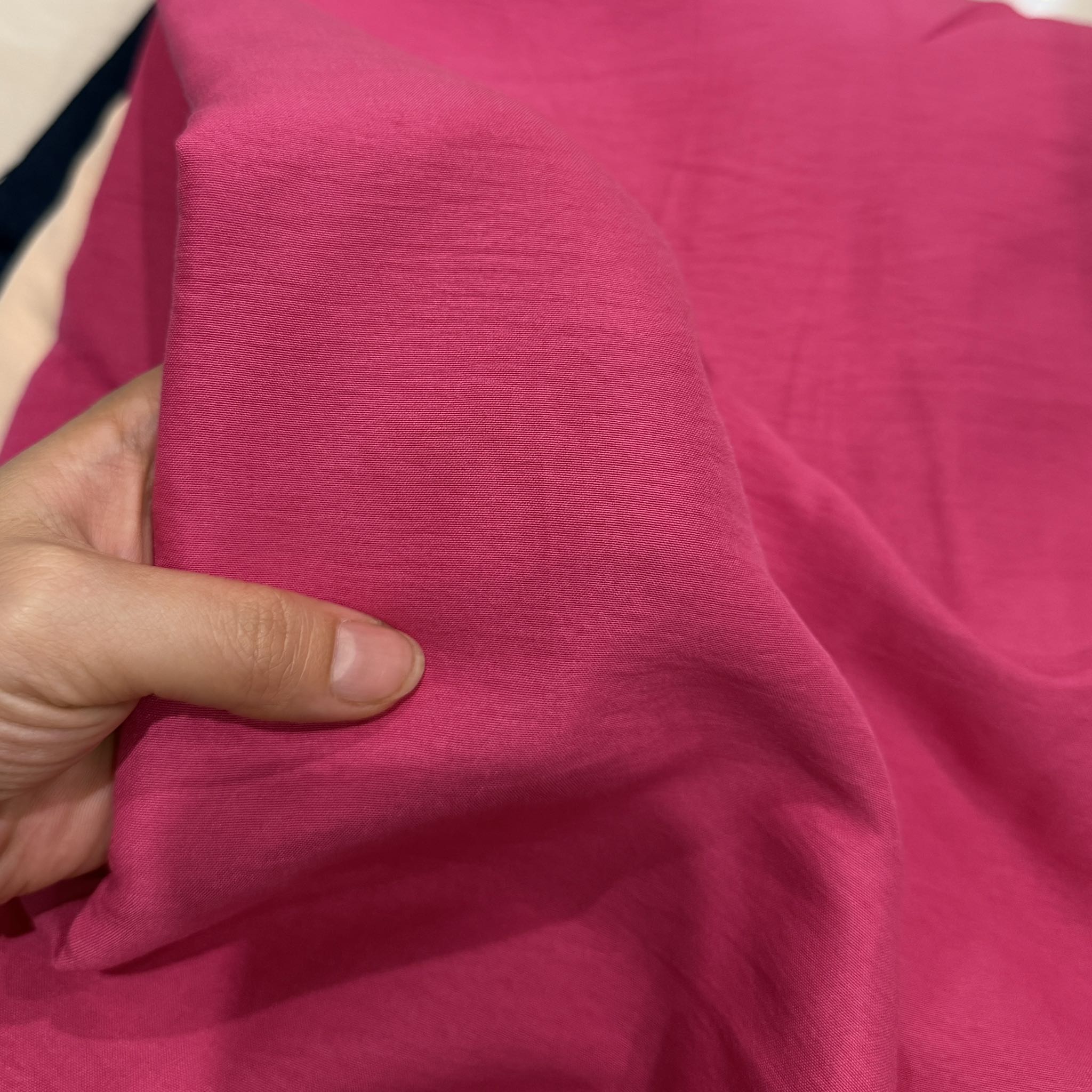 Vải Cotton hàn (đũi lạnh) màu trơn - may áo, bộ, đầm trẻ em và người lớn (dài 1m, khổ 1m5, vải cắt liền)