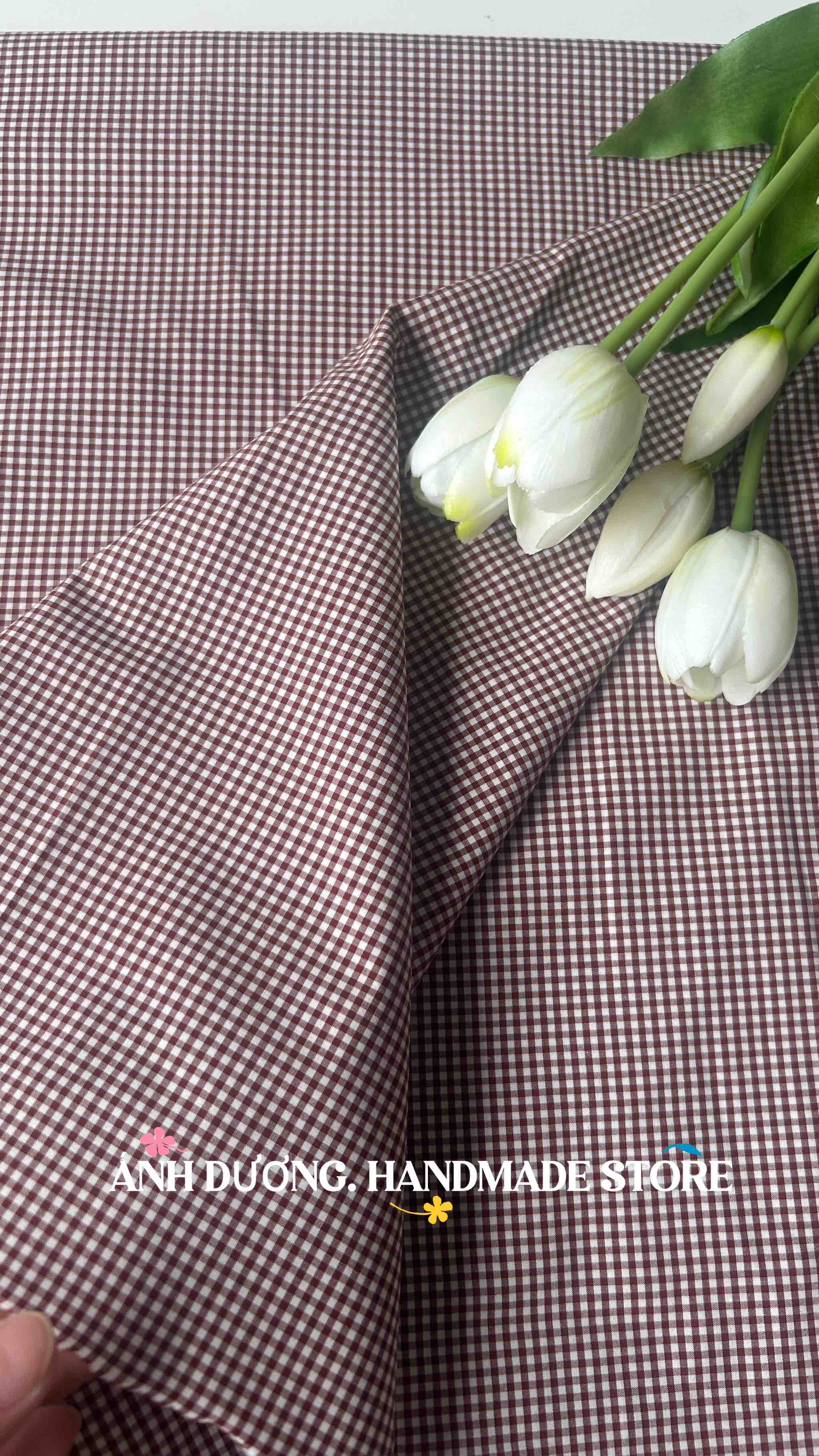 Vải cotton (SLx0.5m khổ 1.4m) kate caro in hình rõ nét, màu sắc rực rỡ, thấm hút tốt.
