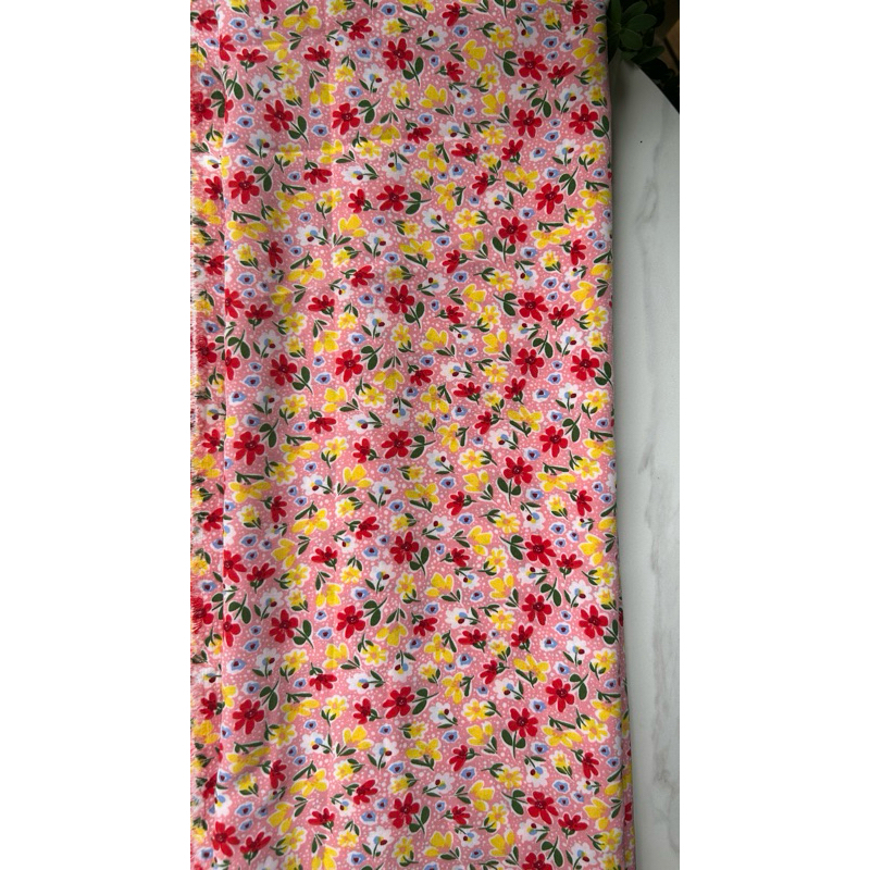 Vải Lụa 100D (SLx0.5m khổ 1.5m) lụa Nhật, hoa nhí tông đỏ hồng