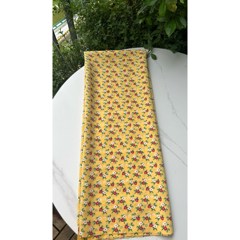 Vải Lụa 100D (SLx0.5m khổ 1.5m) lụa Nhật, hoa nhí tông vàng