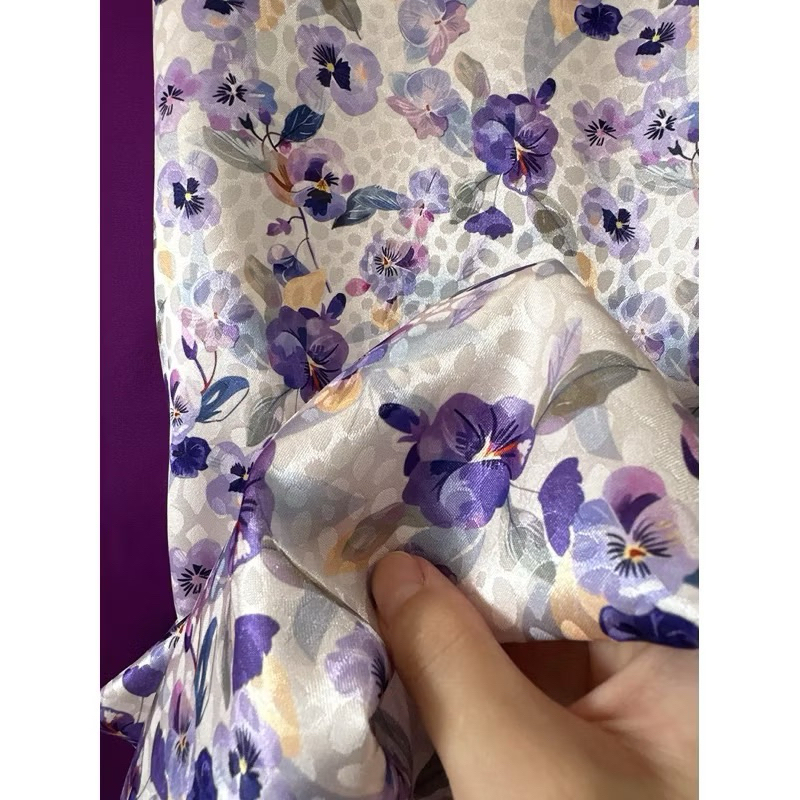 Vải Gấm In Bông Cao Cấp Cho Áo Dài, khổ 1.5m (Vải khúc đẵ cắt 2m)
