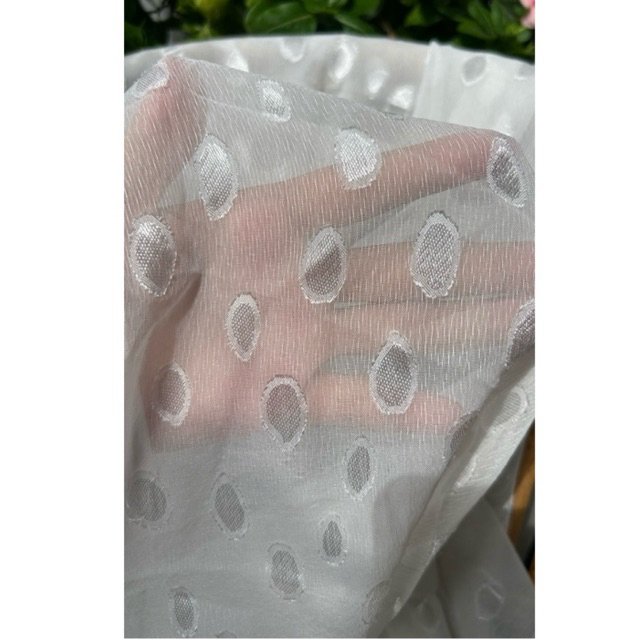 Vải voan (SLx0.5m khổ 1.5m) ép xù màu trắng kem, đỏ, hoa xanh