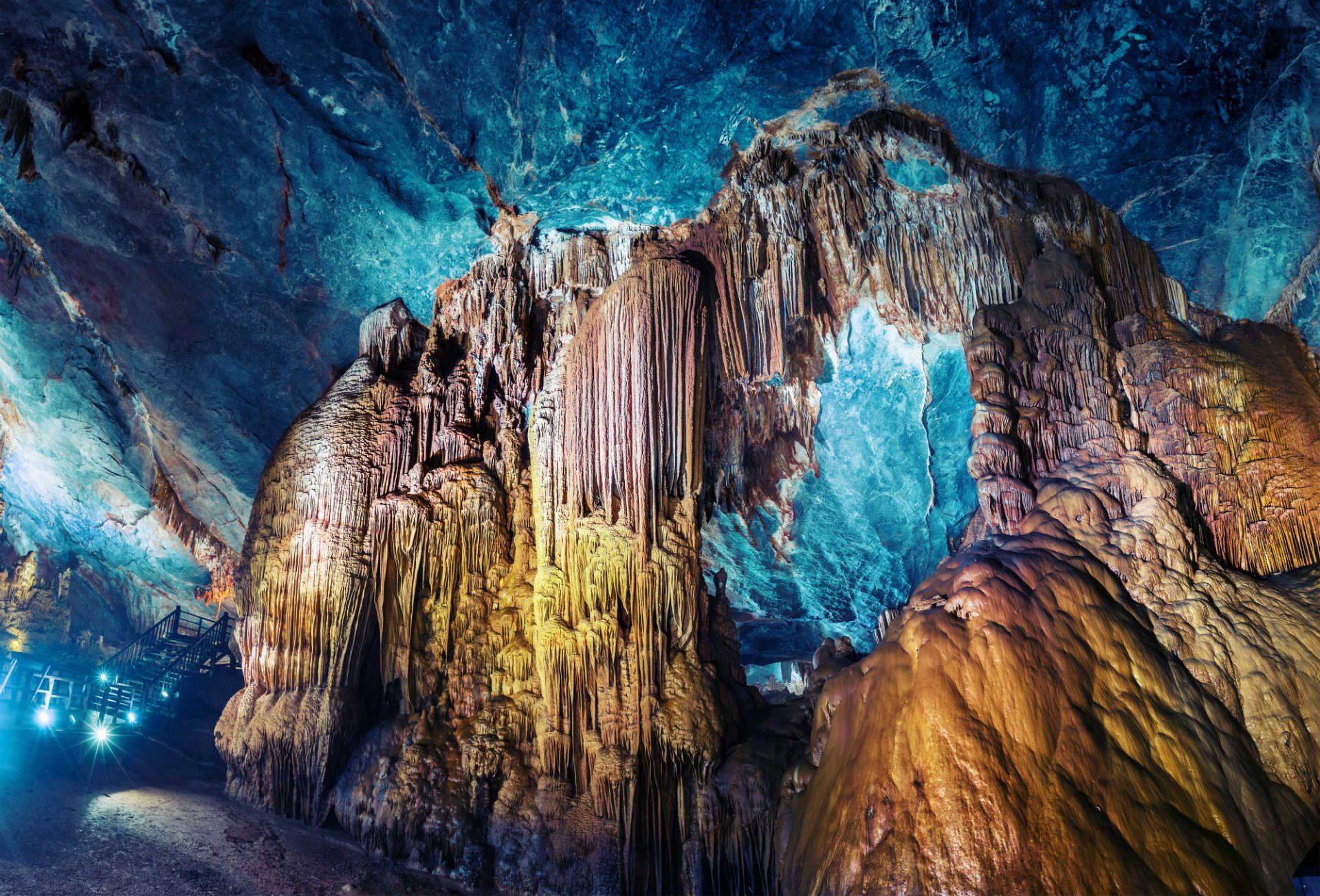 QUẢNG BÌNH - ĐỘNG PHONG NHA - ĐỘNG THIÊN ĐƯỜNG 3 NGÀY 2 ĐÊM