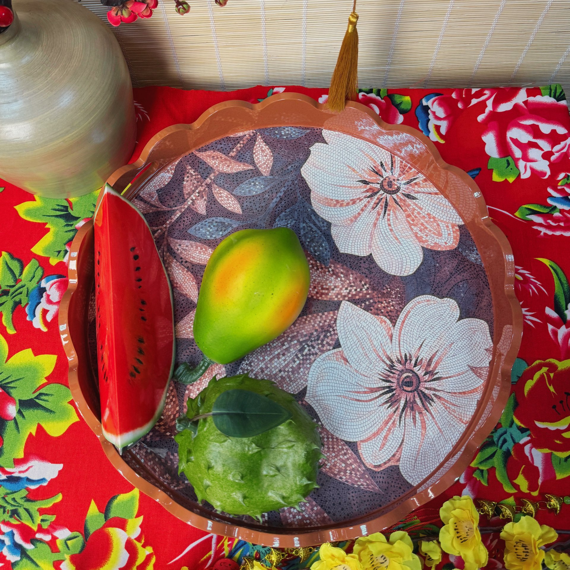 Khay gỗ Uyển Mộc: Bày mâm ngũ quả Tết như ý