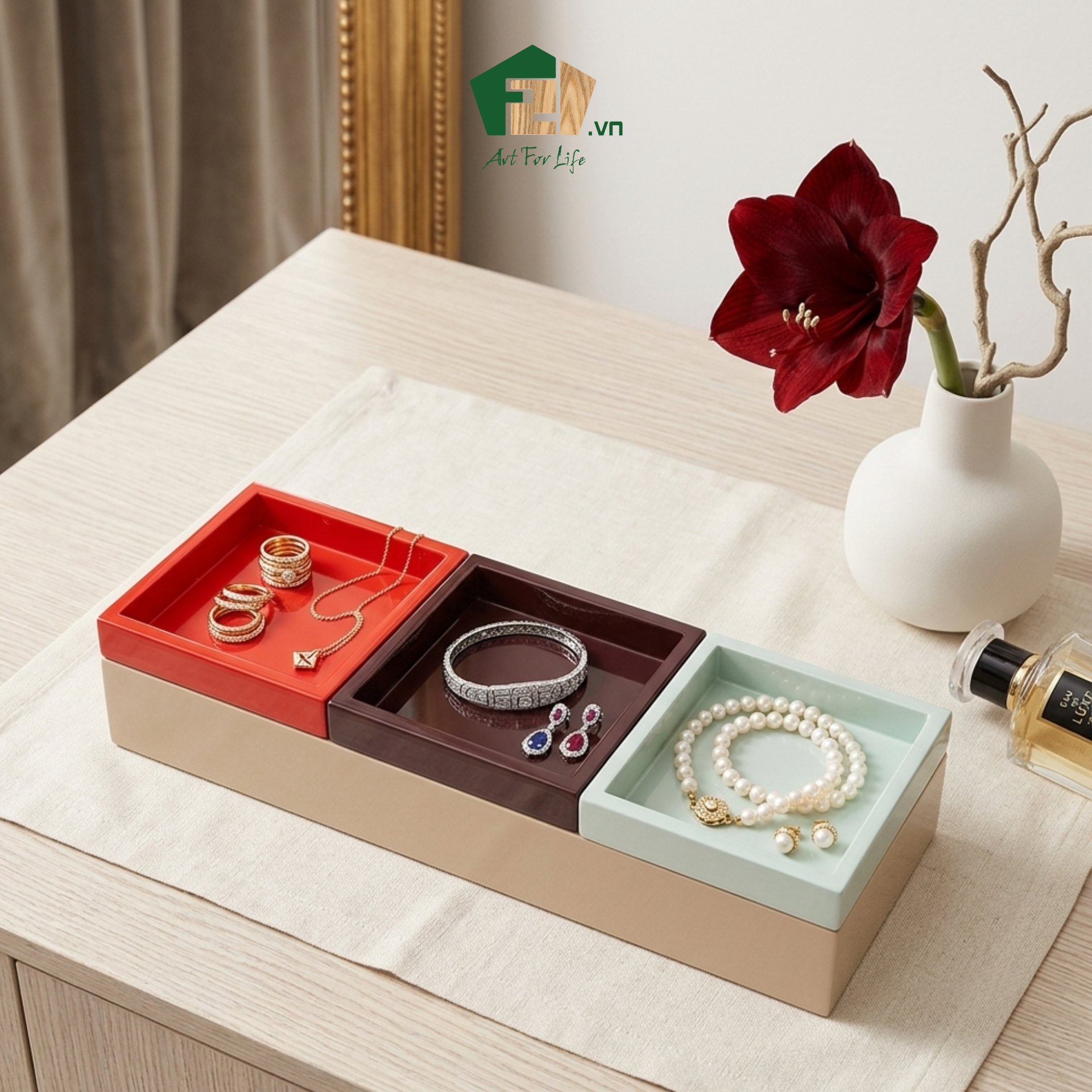 Khay sơn mài F21: Hóa tinh tế không gian chỉ 1 giây