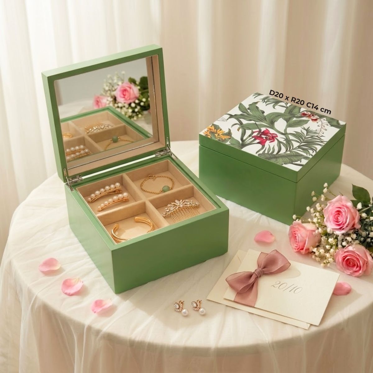 hộp trang sức vuông sơn mài họa tiết hoa phong lan
