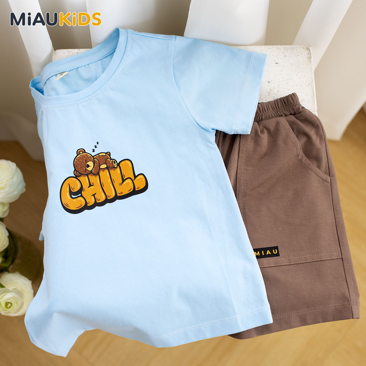 Đồ Bộ Bé Trai Cotton Họa Tiết Gấu Chill Cộc Tay Thoáng Mát MiauKids