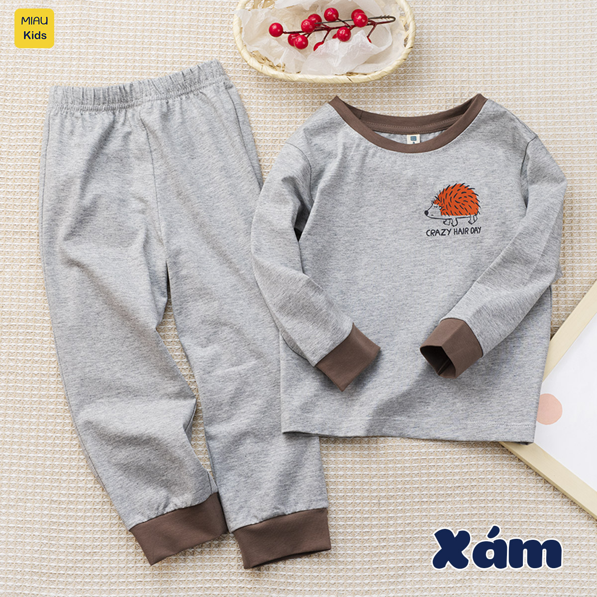 Bộ dài tay cho bé hoạ tiết chú chú nhím dễ thương, thun cotton mềm mịn mát cho bé mặc nhà rất thích
