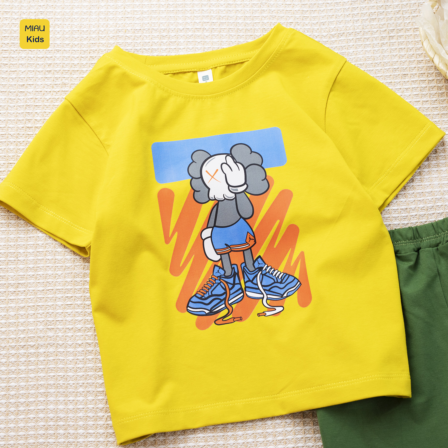 Đồ bộ bé trai in hình nhân vật Kaws ngộ nghĩnh đáng yêu, chất thun cotton mềm mát mịn cho bé mặc đi học đi chơi