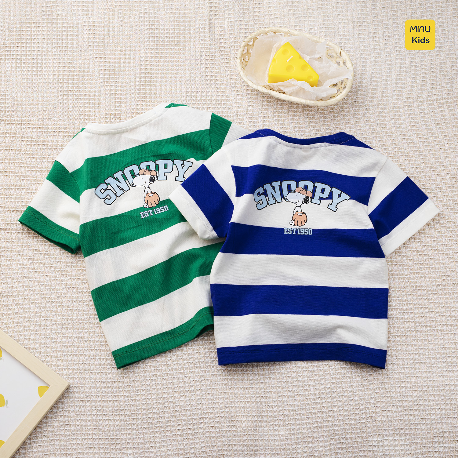 Áo thun sọc cho bé trai in hình chú chó Snoopy dễ thương, chất thun cotton tổ ong thoáng mát cho bé mặc đi học đi chơi