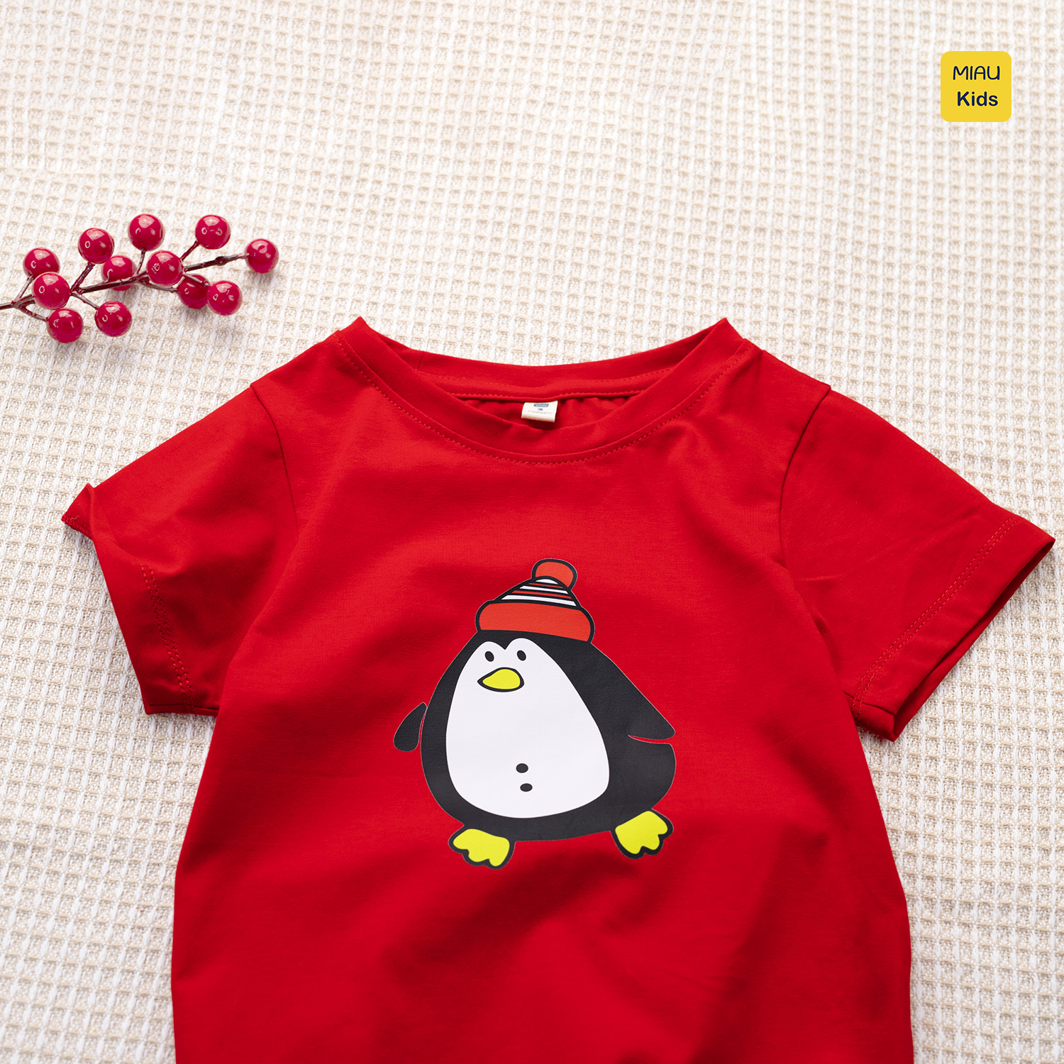 Áo thun Noel cho bé hoạ tiết Chú Chim thật đáng yêu chất thun cotton thoáng mát mềm mịn cho bé chơi giáng sinh