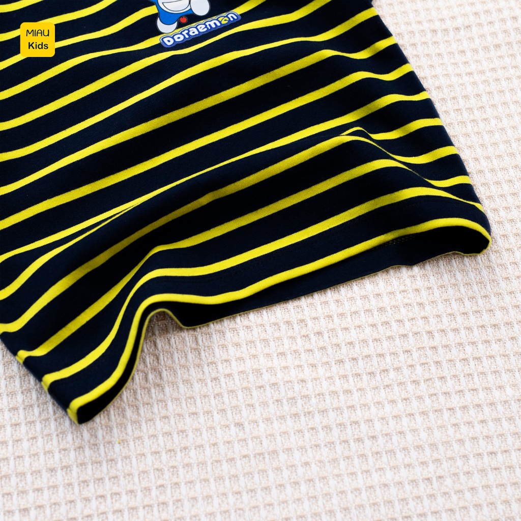 Áo phông bé trai hoạ tiết Sọc logo Doraemon đáng yêu chất thun cotton thoáng mát mềm mịn cho bé mặc nhà đi học đi chơi