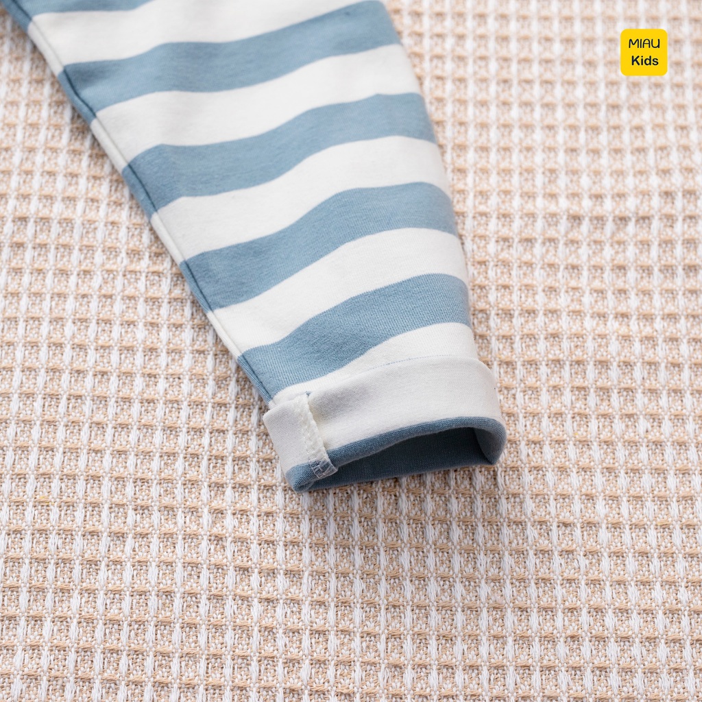 Áo thun dài tay bé trai hoạ tiết Sọc nhiều màu dễ thương chất thun cotton thoáng mát mềm mịn cho bé mặc đi học đi chơi