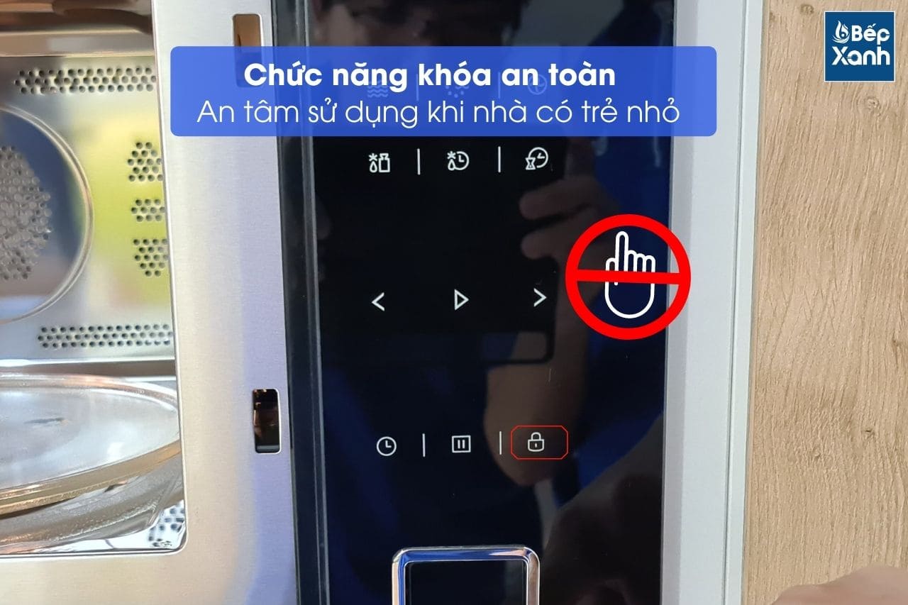 Lò vi sóng kết hợp nướng âm tủ Hafele HM-B38C 538.01.111