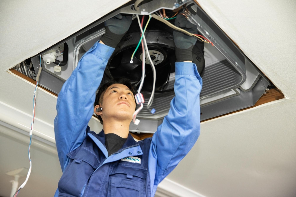 Lắp điều hòa âm trần tại Đan Phượng – Thi công trọn gói, báo giá rõ ràng