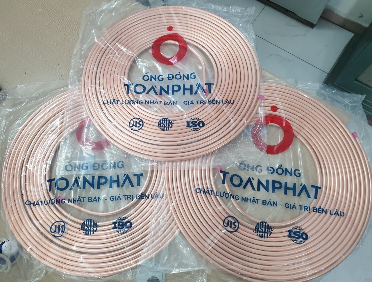 Ống Đồng Toàn Phát D 6.4mm dày 0.71mm