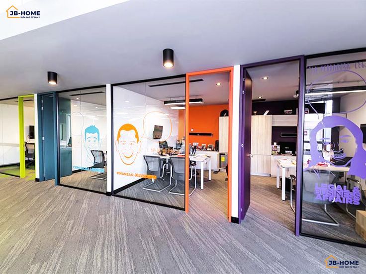 Thi công cửa nhôm kính tại TP Vinh – Giá & Mẫu 2025