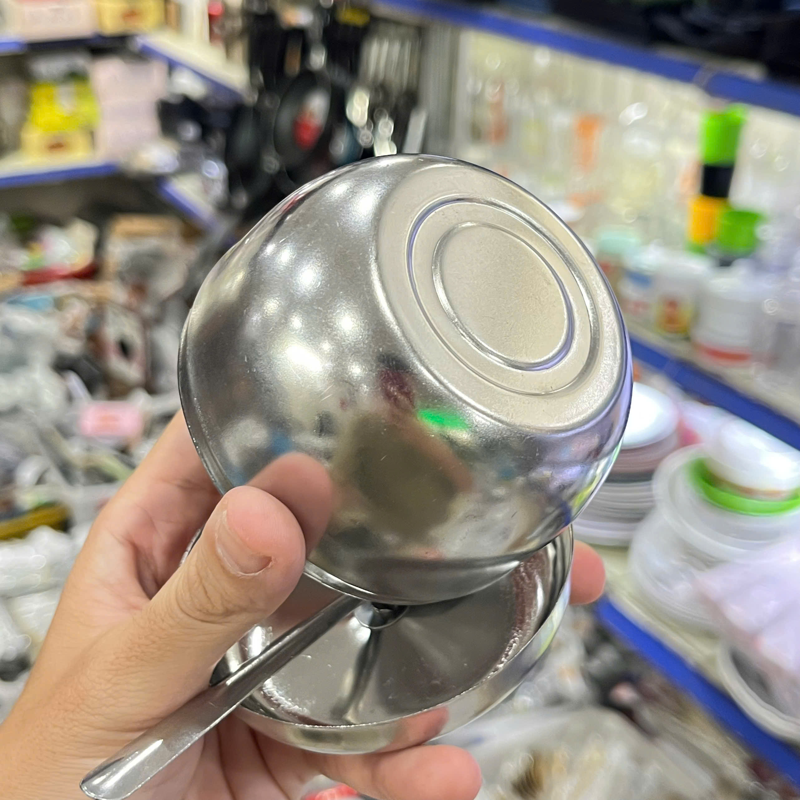 Hủ Đựng Gia Vị Inox Hình Táo Kèm Muỗng - Dragon Vạn Lợi