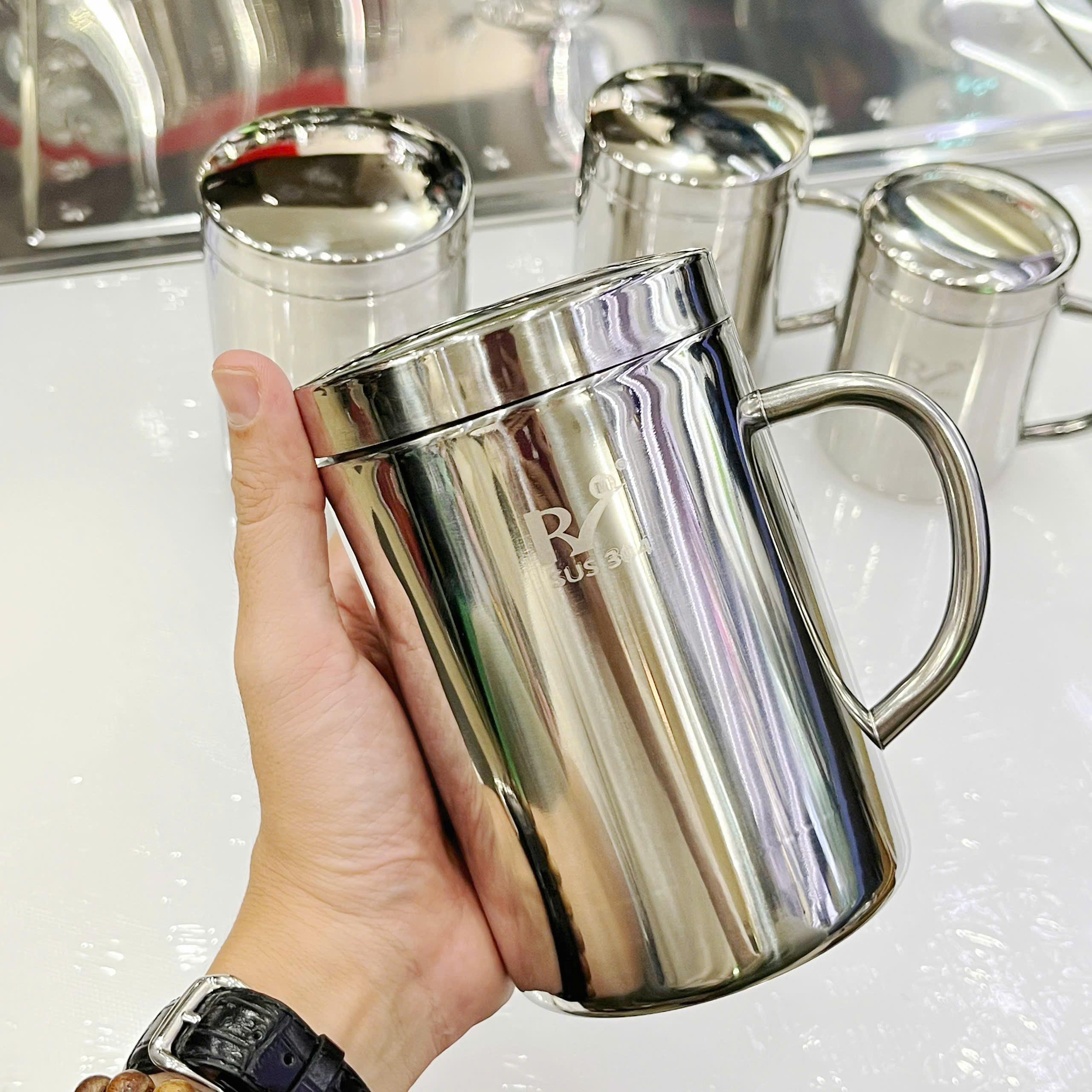 Ca Inox 304 2 Lớp Cách Nhiệt Có Nắp