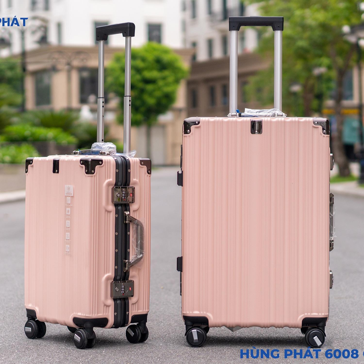 [Size28] Vali khung nhôm HÙNG PHÁT 6008 Nhựa PC Khóa Sập Có Khay Để Cốc Móc Treo Tiện Lợi
