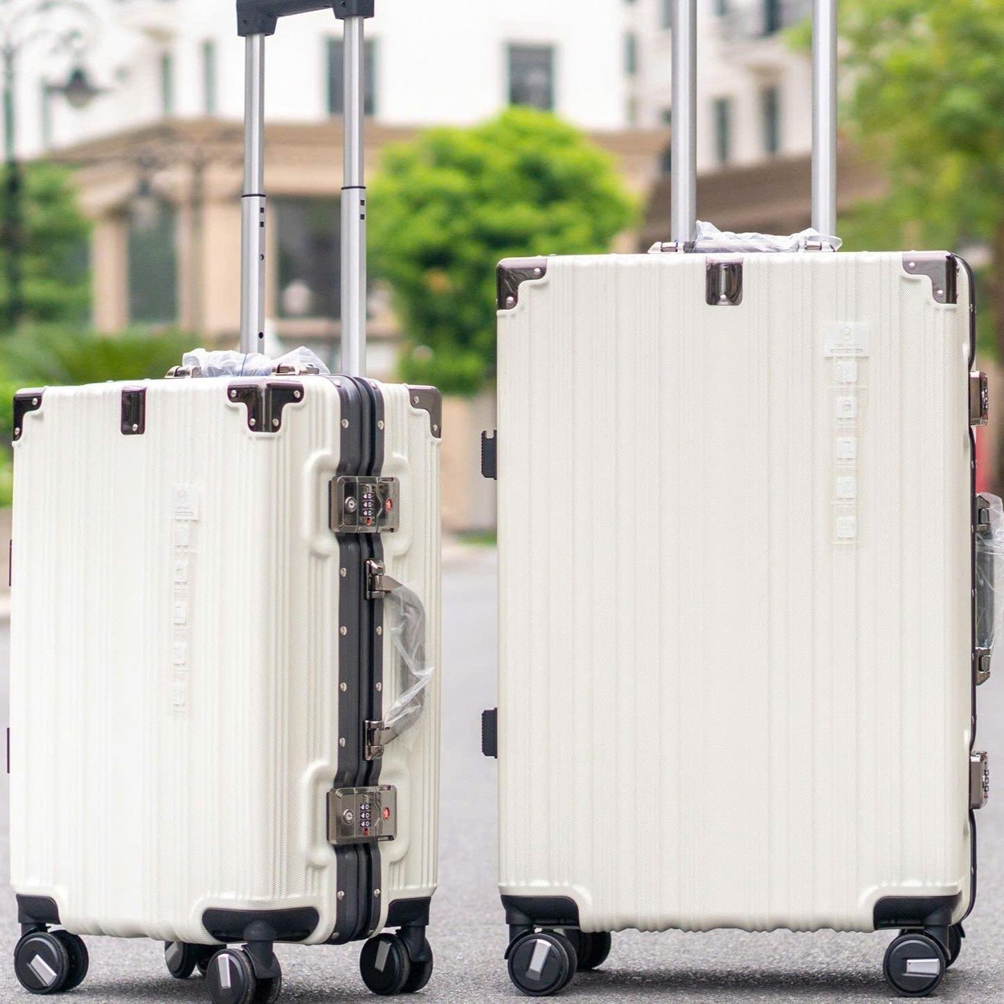 [Size 24] Vali khung nhôm HÙNG PHÁT 6008 Nhựa PC Khóa Sập Có Khay Để Cốc Móc Treo Tiện Lợi