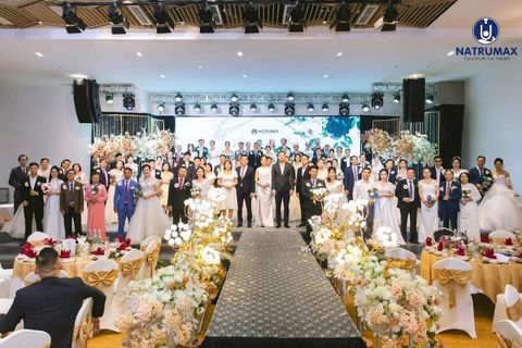 Love in the bay 2023 – Đêm tiệc của 40 cặp đôi hạnh phúc