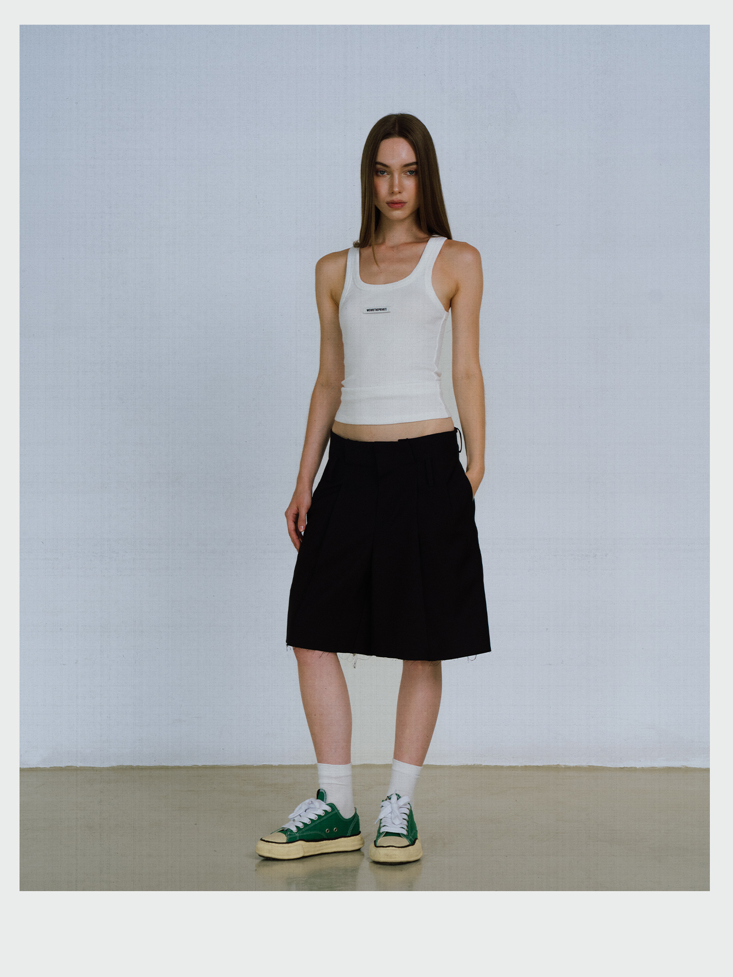 Black Pleated Bermuda Short
