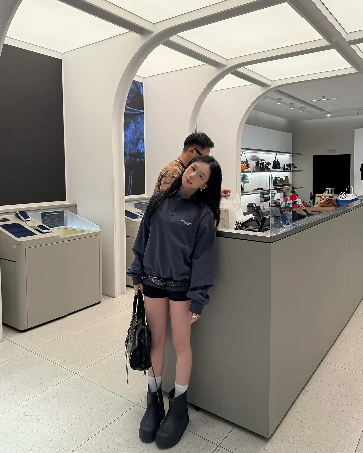 Black Embroidered Vintage Sweatshirts