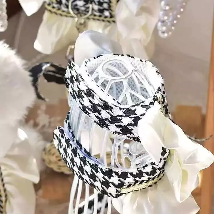 Yếm Dắt Thú Cưng Đi Dạo