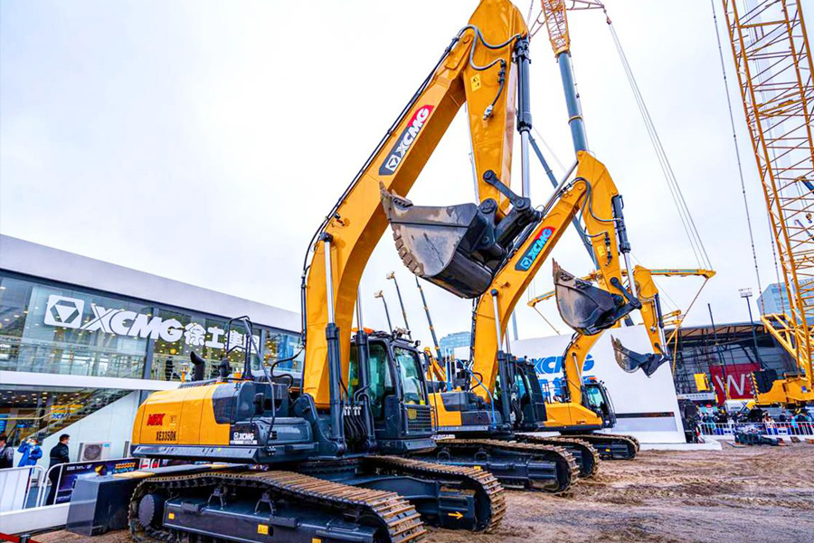 So Sánh Giá Xe Đào Bánh Xích Từ Các Thương Hiệu Lớn – Mua Ở Đâu Tốt Nhất?