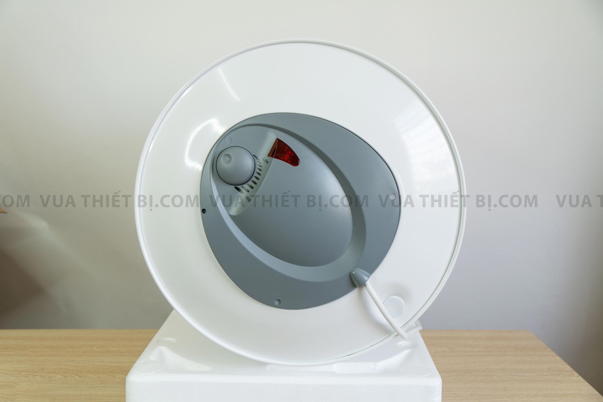 Bình nước nóng Aqua 80L ngang chống giật 2.500 W